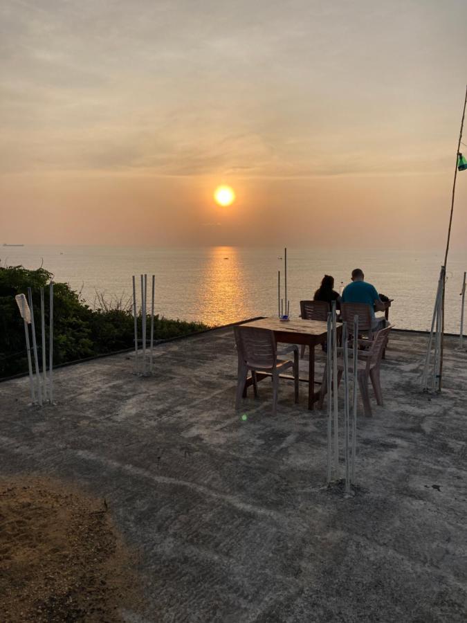 Jungle Beach Restaurant And Hotel-Jbr Galle Zewnętrze zdjęcie